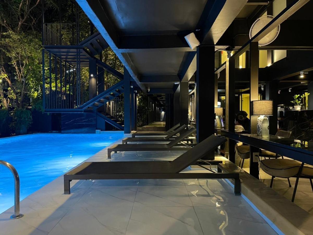 Por Santitham Otel Chiang Mai Dış mekan fotoğraf