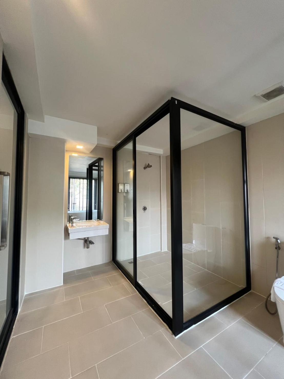 Por Santitham Otel Chiang Mai Dış mekan fotoğraf